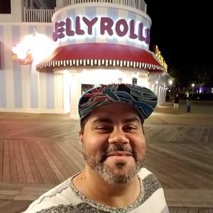 Meet your Posher, Jonathan